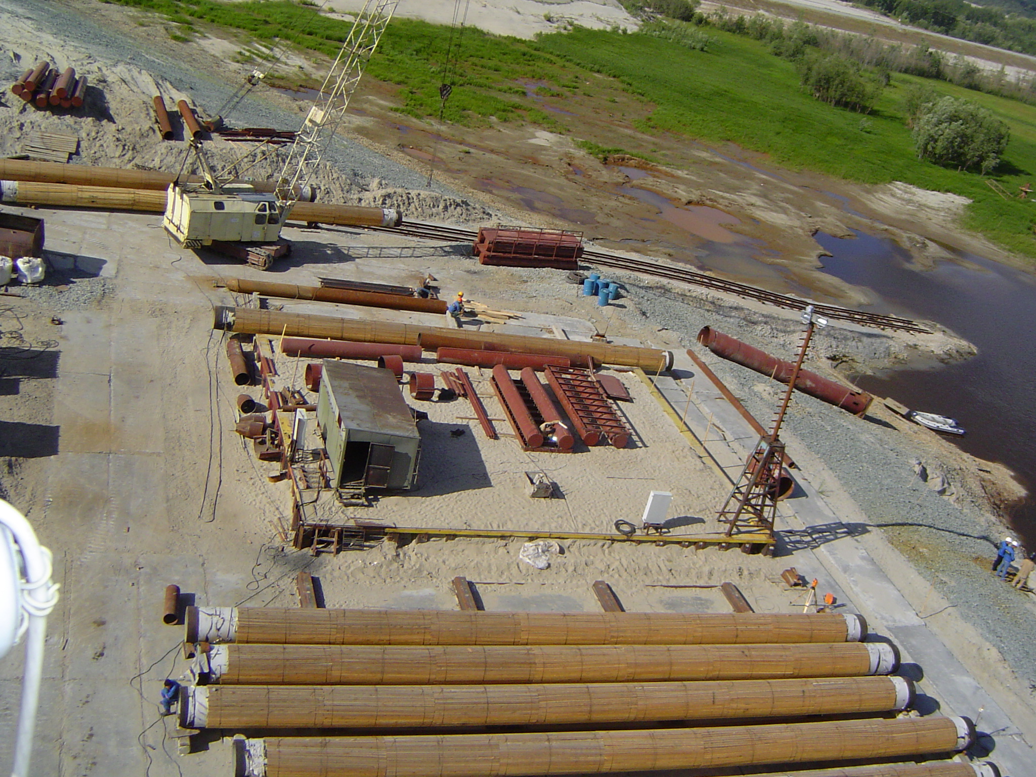 2003 год. строительство водозаборных сооружений на р. Вах