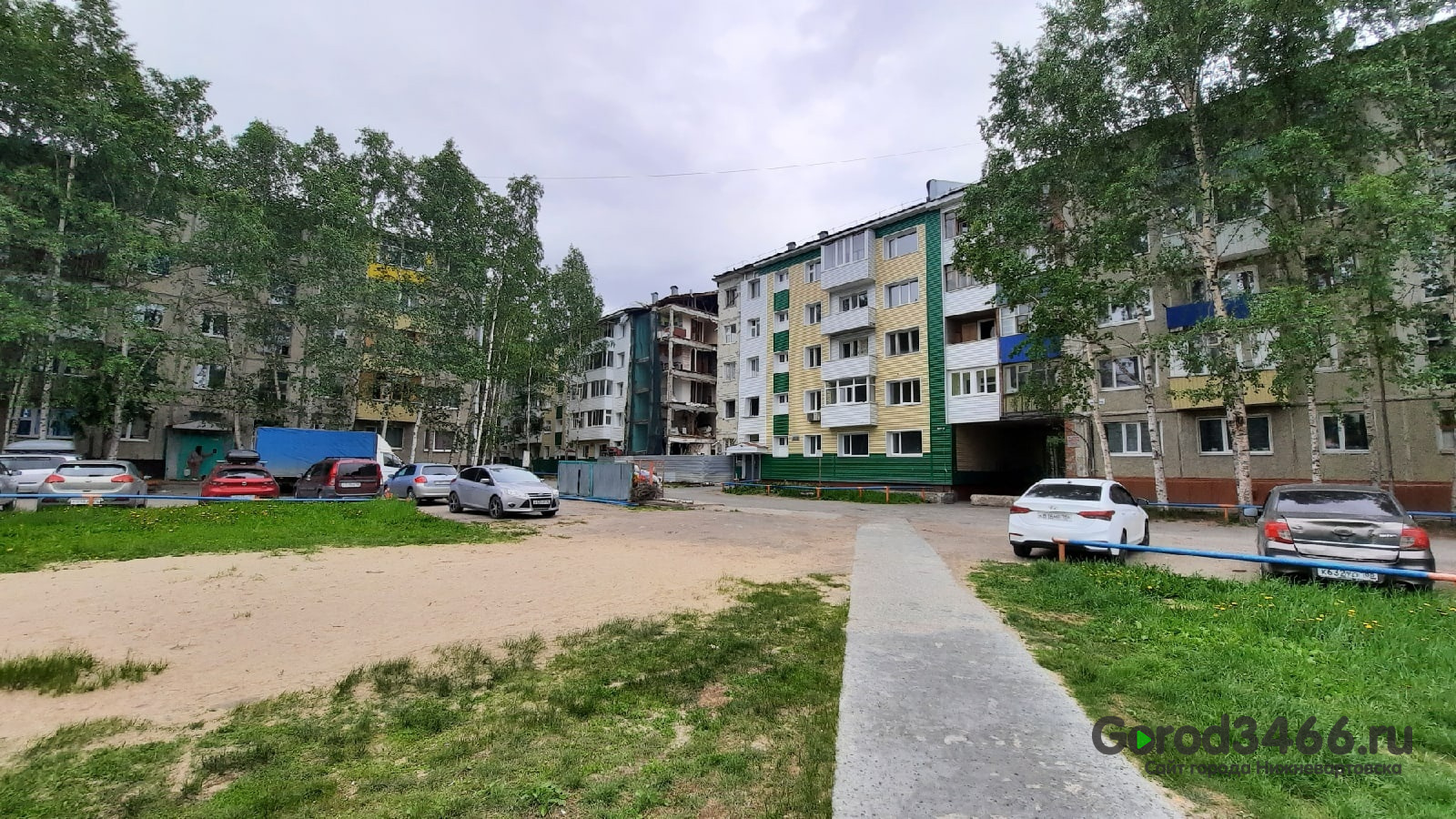 KON2y1MDu9s.jpg