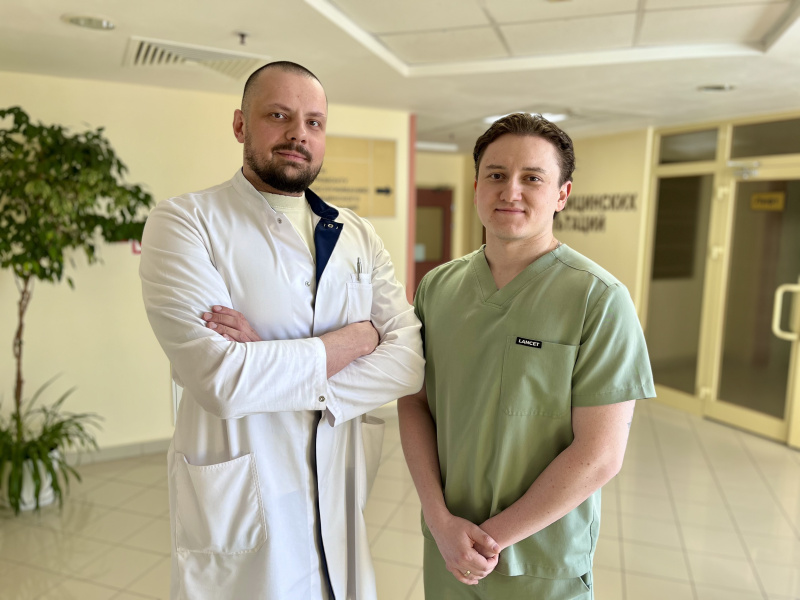 Urologi-detskoy-okruzhnoy-bolnitsy-proveli-redkuyu-operatsiyu1-_1_.jpg