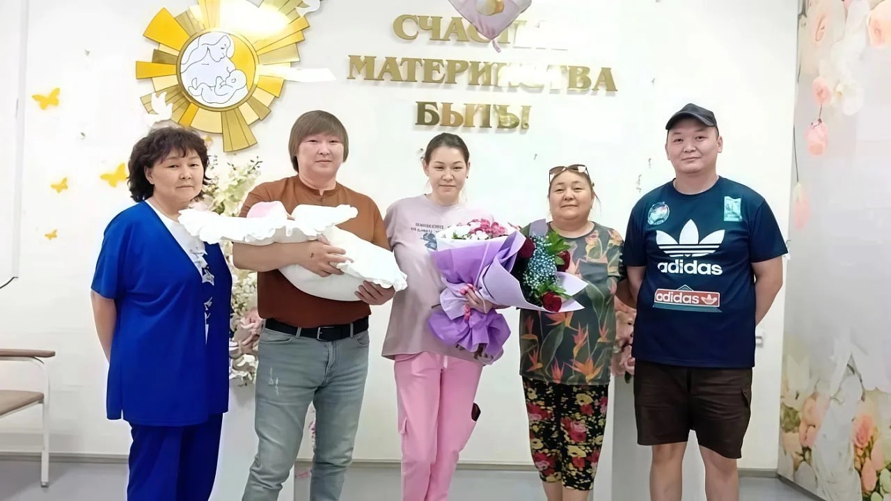 bba23100-5f3d-42c6-a703-574d9580c514.jpg