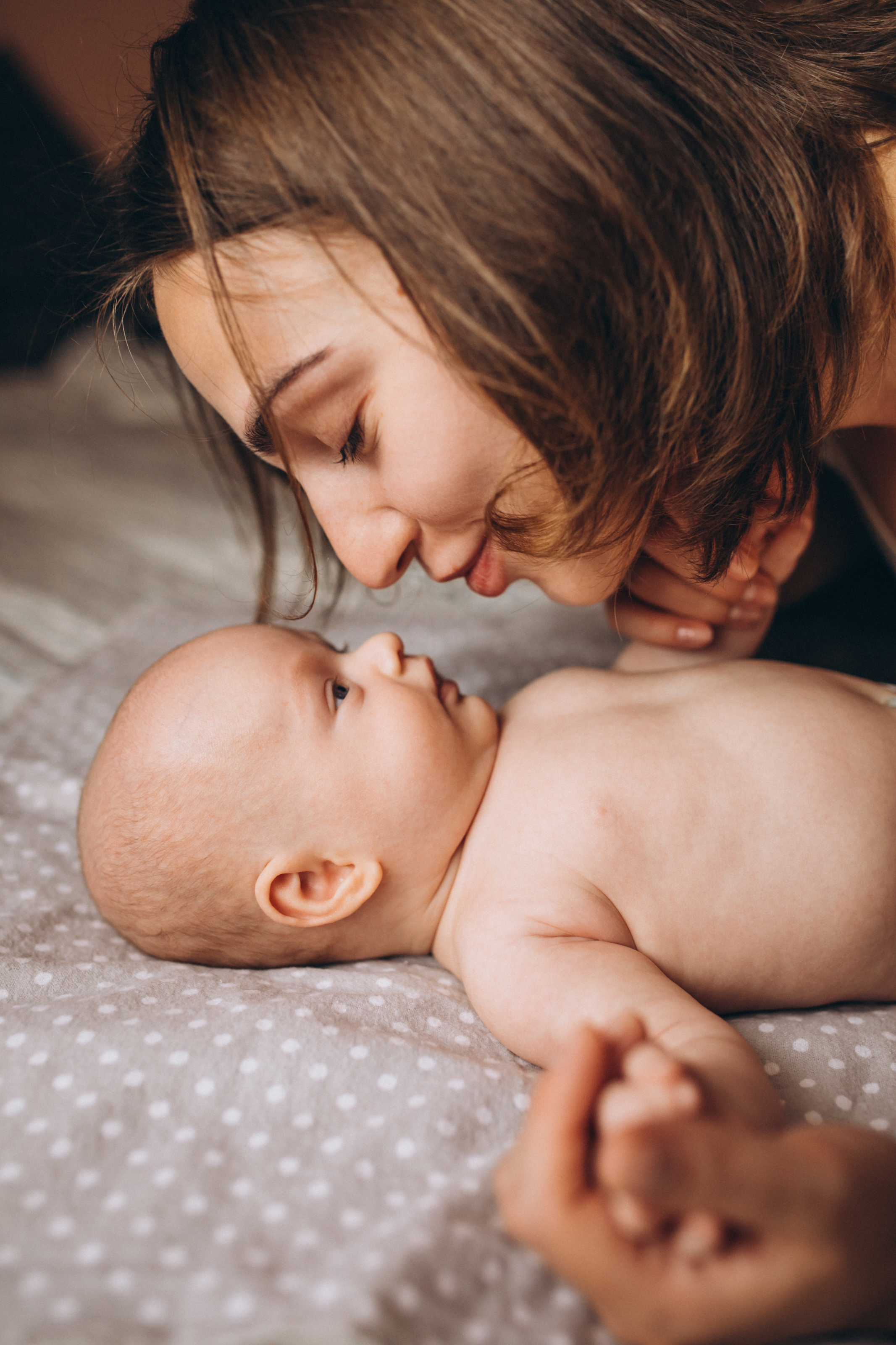 cute-little-newborn-baby-boy-with-mom.jpg