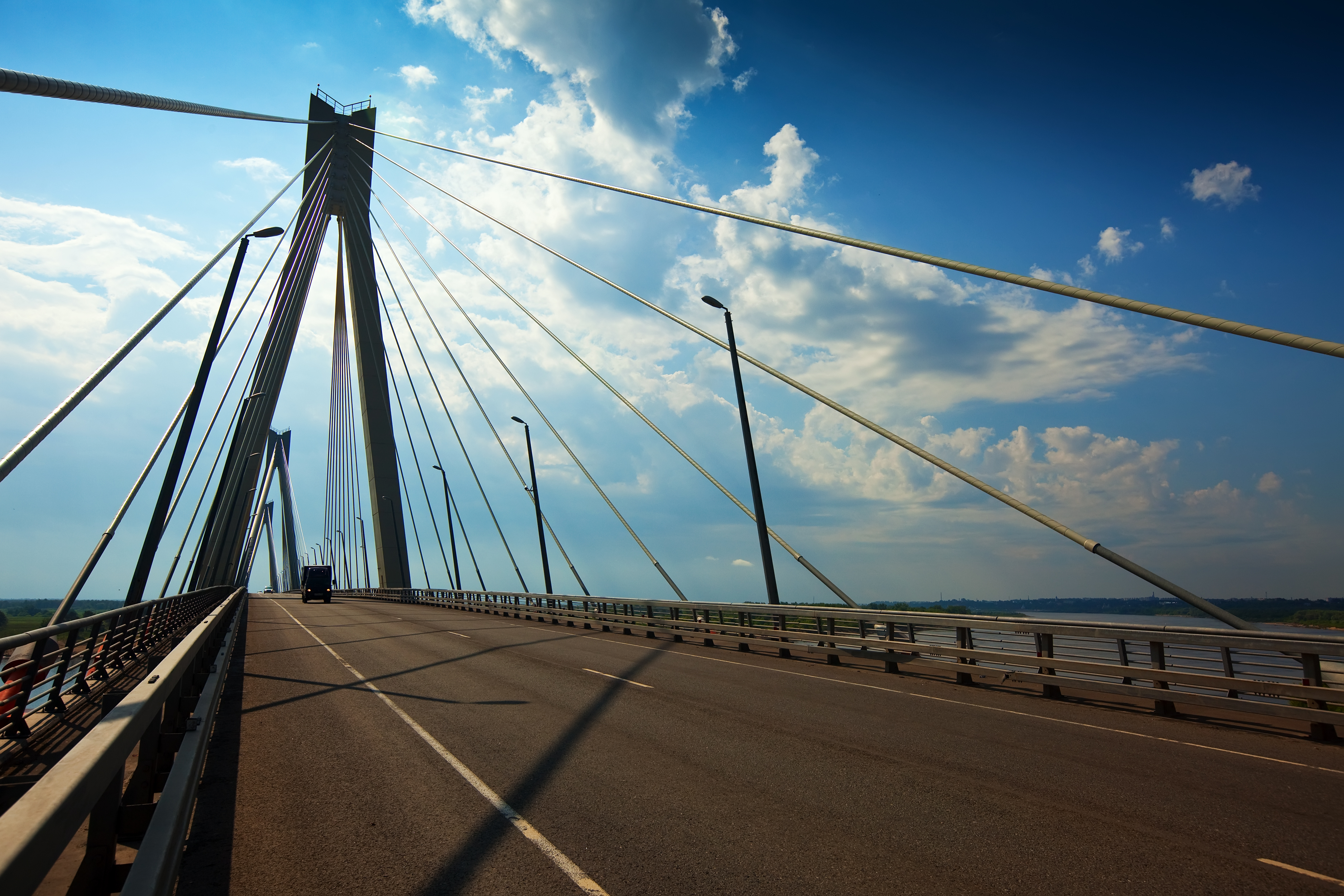 murom-cable-bridge-through-oka.jpg