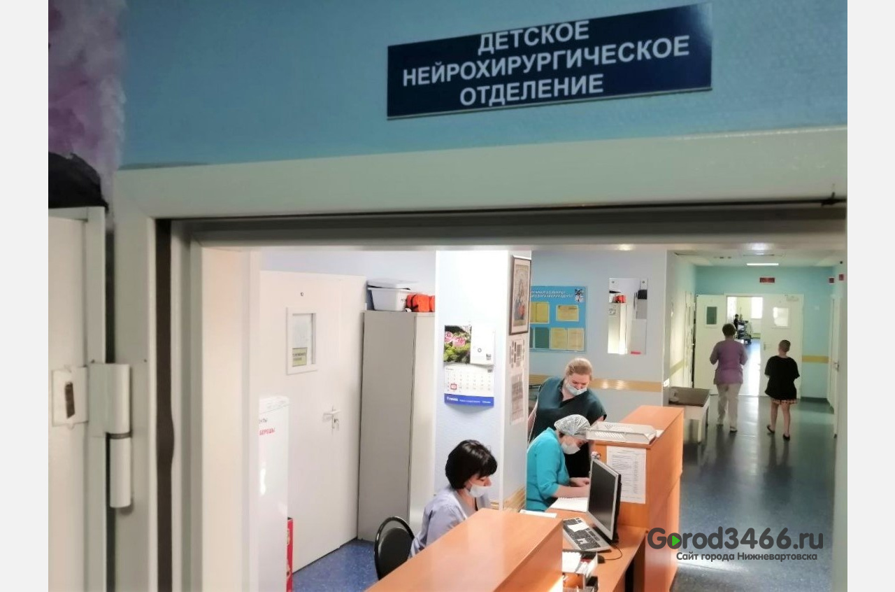 В Югре ребенка парализовало из-за насморка