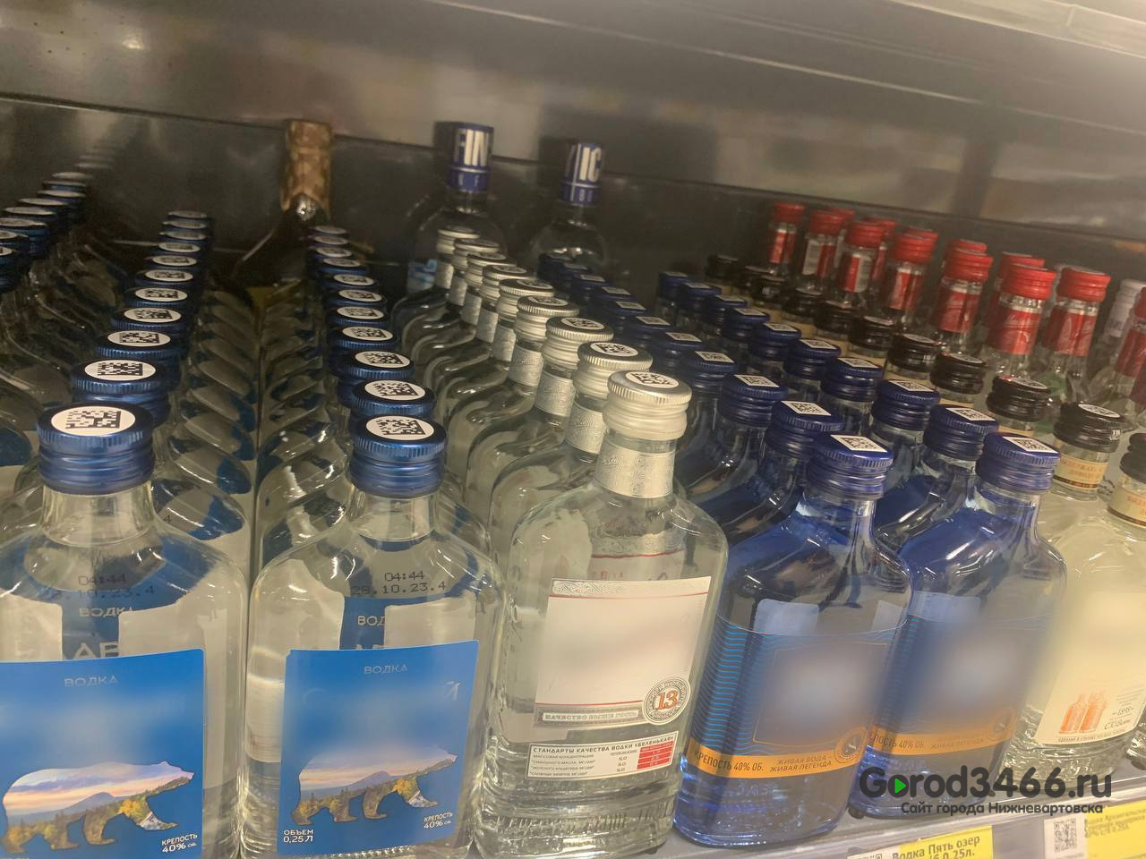 В Нижневартовске школьники отравились алкоголем, купленном в магазине