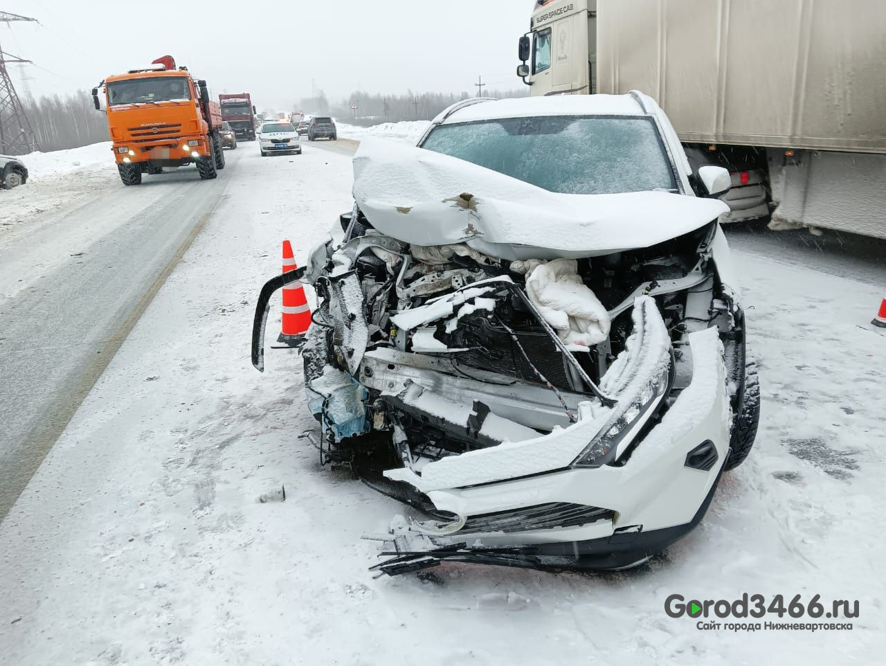 Смертельное ДТП произошло на трассе в Югре
