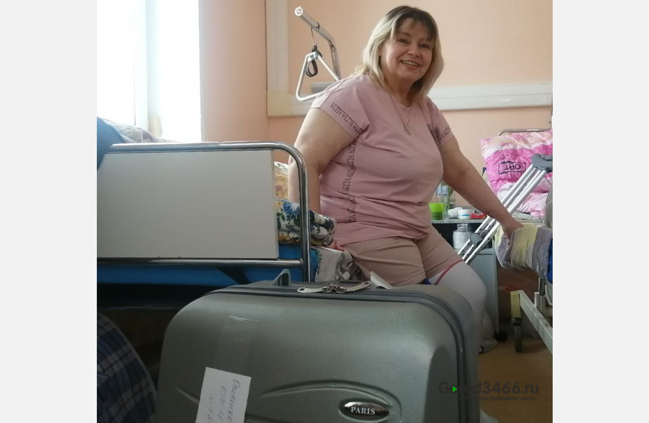 В Югре врачи выписали пациентку из Макеевки, которую лечили почти 7 месяцев